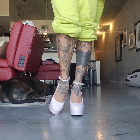 ALDO Size 8 Pink Platform Heels - Picture 3 of 13